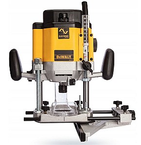 Masina de frezat Dewalt DW625E