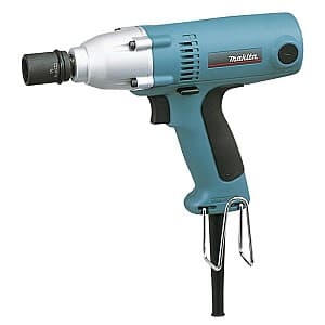 Masina de insurubat cu impact Makita 6953