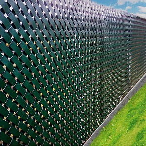 Banda pvc pentru gard Greentech 450gr 4.75cmx35m Dark green